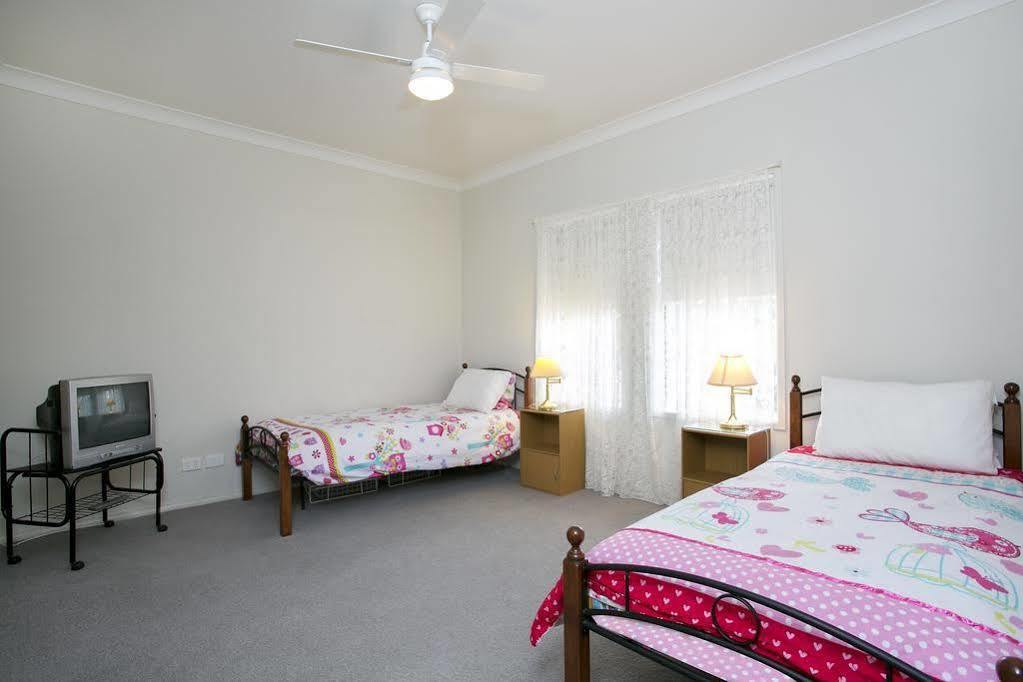 All Seasons Port Elliot Holiday House Exterior photo