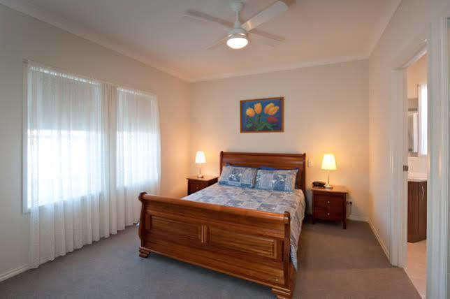 All Seasons Port Elliot Holiday House Exterior photo