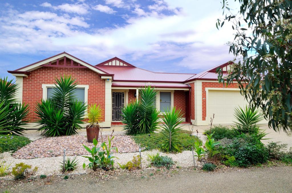 All Seasons Port Elliot Holiday House Exterior photo